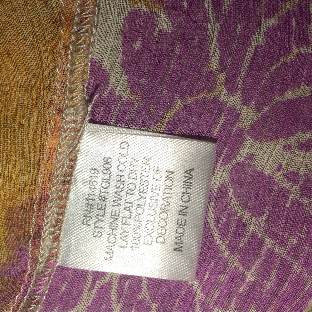 Cute Colorful Shirt - Picture 7 of 7